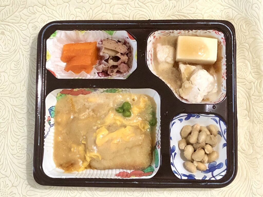 メディカルフードサービスの豚肉のかつ煮